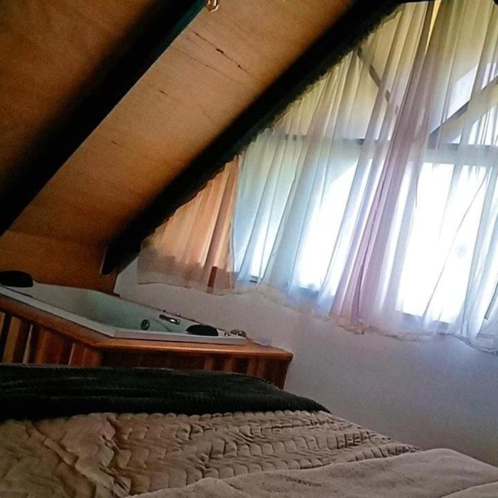 Casa de vidro encantadora com hidromassagem São Bento do Sapucaí Exterior foto
