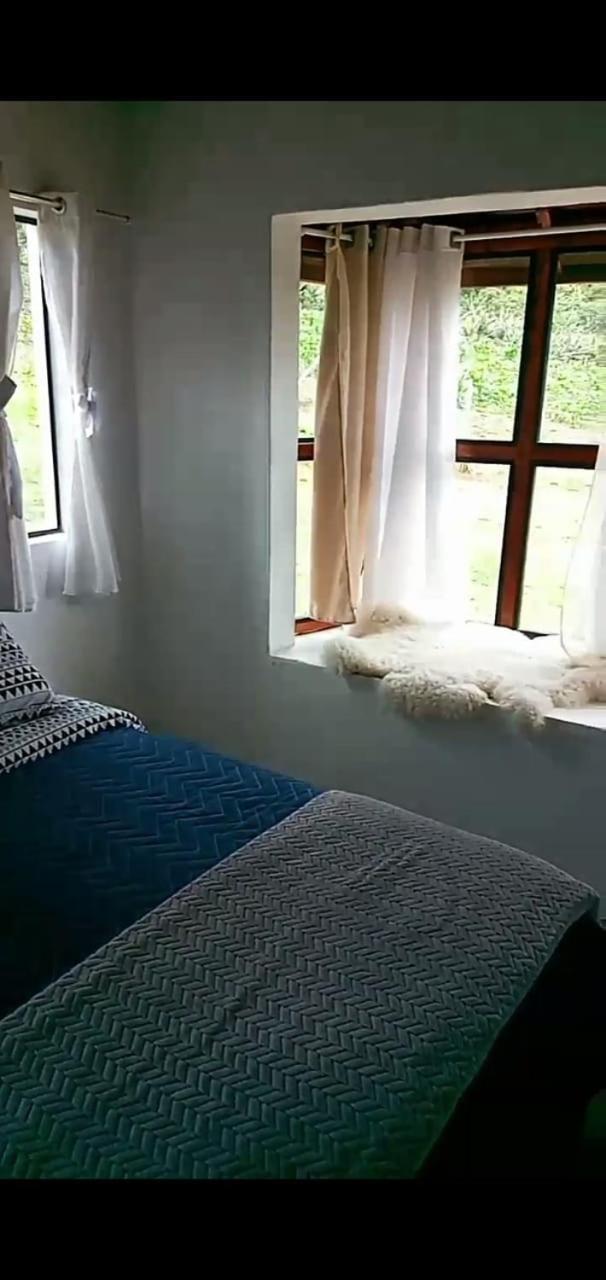 Casa de vidro encantadora com hidromassagem São Bento do Sapucaí Exterior foto