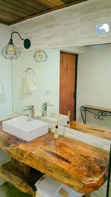 Casa de vidro encantadora com hidromassagem São Bento do Sapucaí Exterior foto